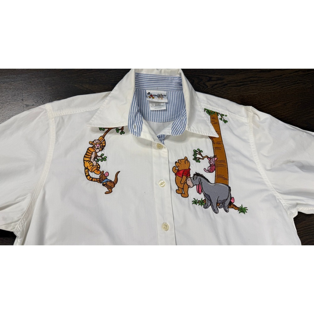 Walt Disney Parks Winnie the Pooh Embroidered Shirt Resort Collectable S - Picture 3 of 8